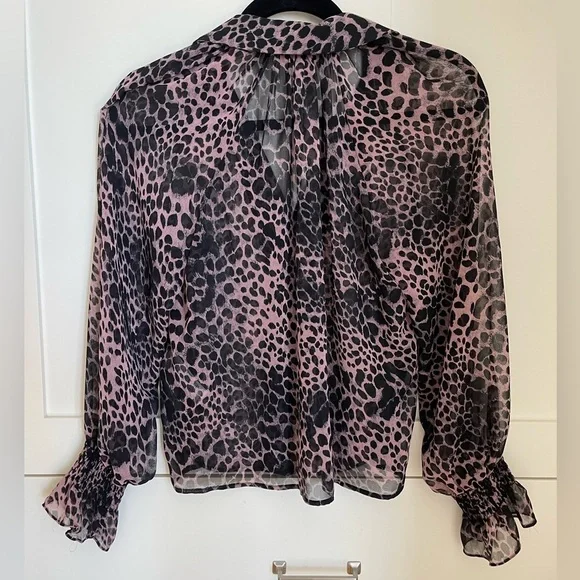 Topshop Leopard Print Button Down - Picture 4 of 8